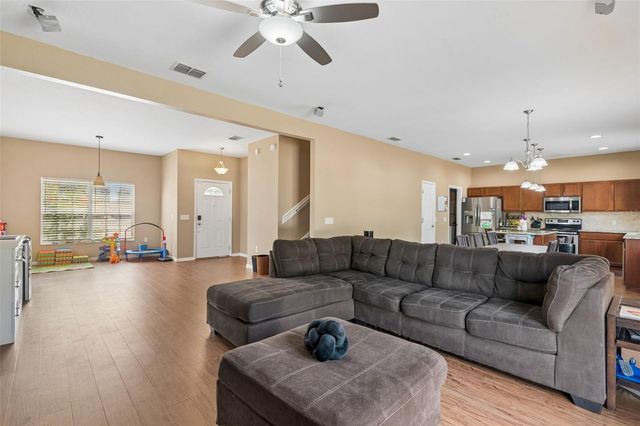 10620 CARLOWAY HILLS DRIVE, Wimauma, FL 33598