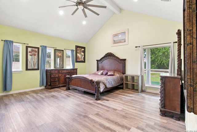 15646 Bexar Bowling, Marion, TX 78124