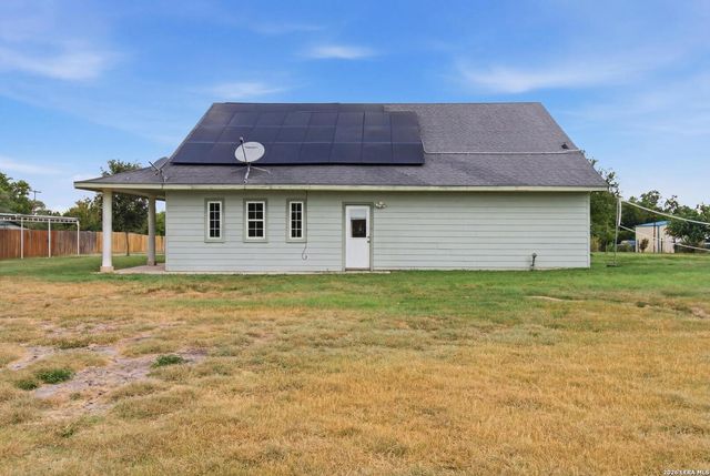 15646 Bexar Bowling, Marion, TX 78124