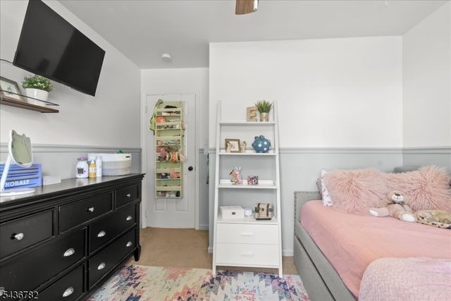 21 Carteret St, West Milford Twp., NJ 07480