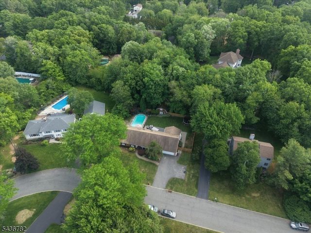 21 Carteret St, West Milford Twp., NJ 07480