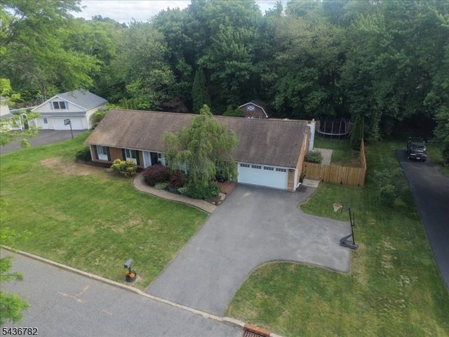 21 Carteret St, West Milford Twp., NJ 07480