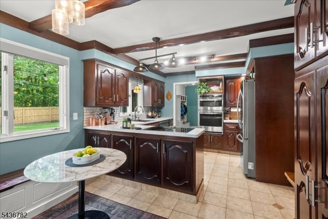 21 Carteret St, West Milford Twp., NJ 07480