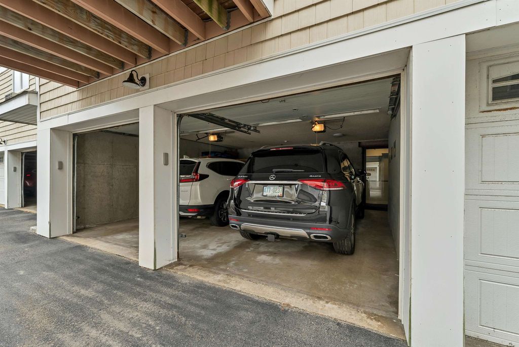 Image 26 of property listing at 407 Ocean Blvd Unit B10, Hampton, NH 03842