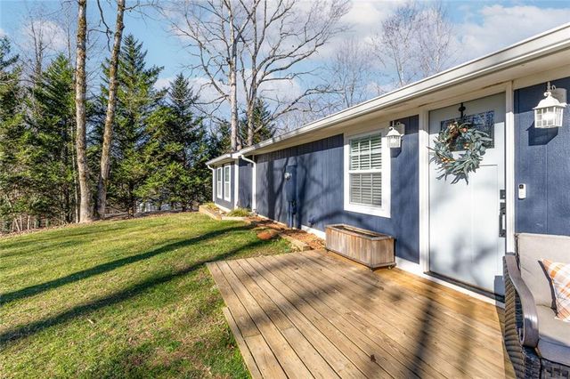 6120 Cardinal Drive, Gainesville, GA 30506