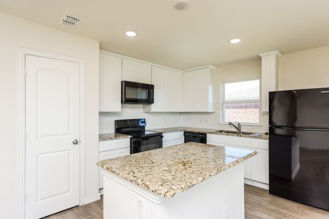 2031 Clay Street, Mabank, TX 75147