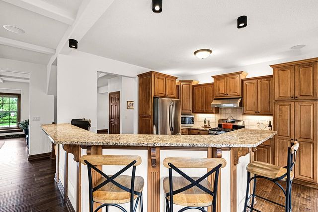 N25W27171 Orchard LANE, Pewaukee, WI 53072