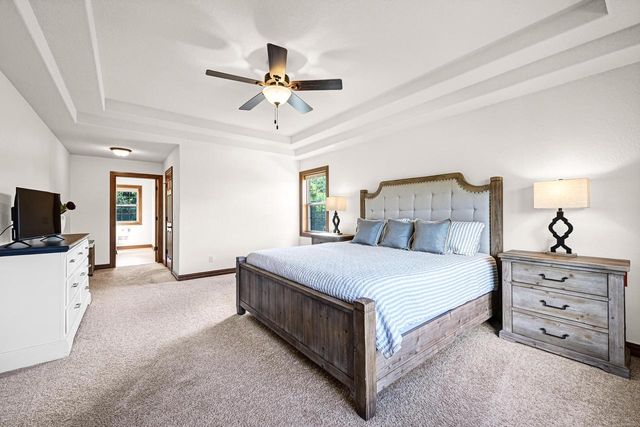 N25W27171 Orchard LANE, Pewaukee, WI 53072
