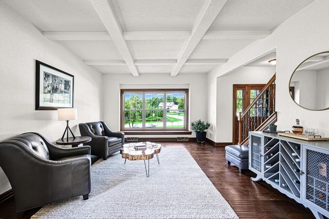 N25W27171 Orchard LANE, Pewaukee, WI 53072