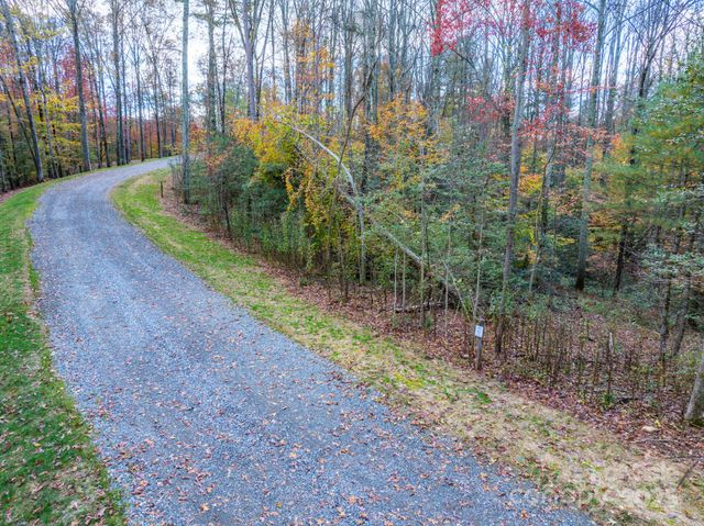000 Reserve Way 11, Hendersonville, NC 28739