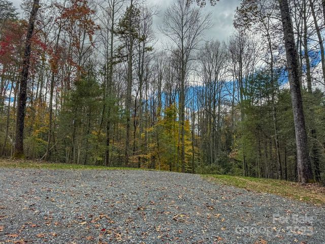 000 Reserve Way 11, Hendersonville, NC 28739