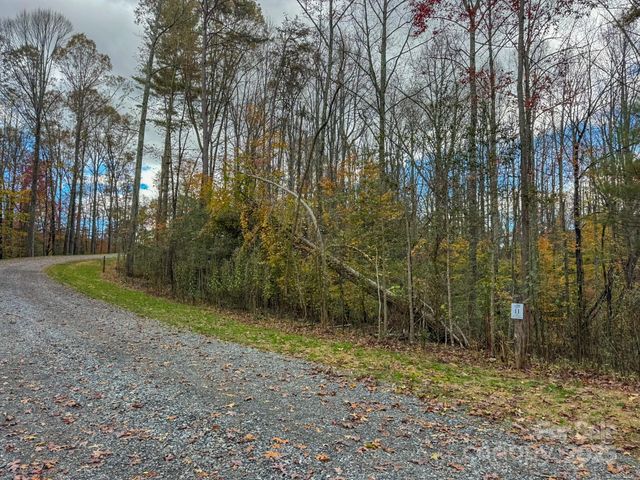 000 Reserve Way 11, Hendersonville, NC 28739
