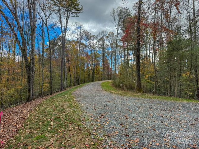 000 Reserve Way 11, Hendersonville, NC 28739