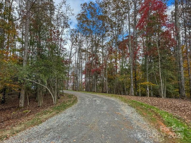 000 Reserve Way 11, Hendersonville, NC 28739