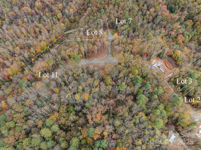 000 Reserve Way 11, Hendersonville, NC 28739