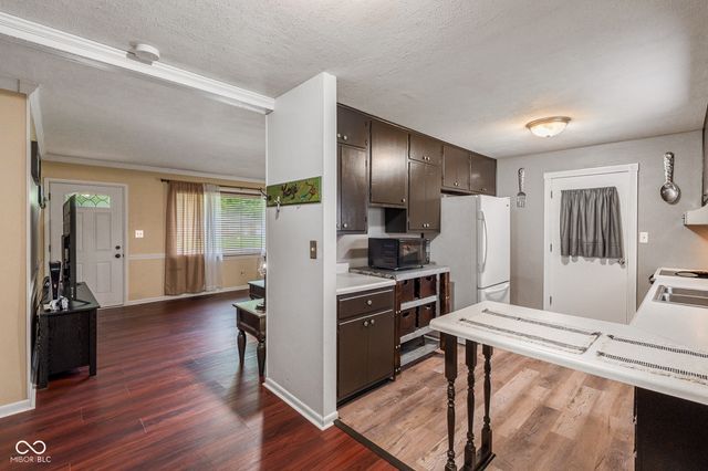 4949 Brehob, Indianapolis, IN 46217