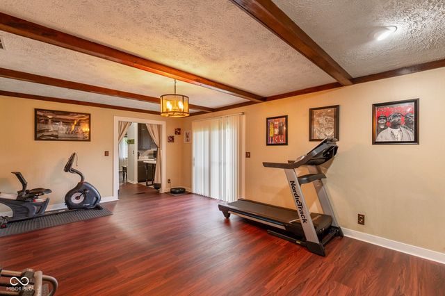 4949 Brehob, Indianapolis, IN 46217