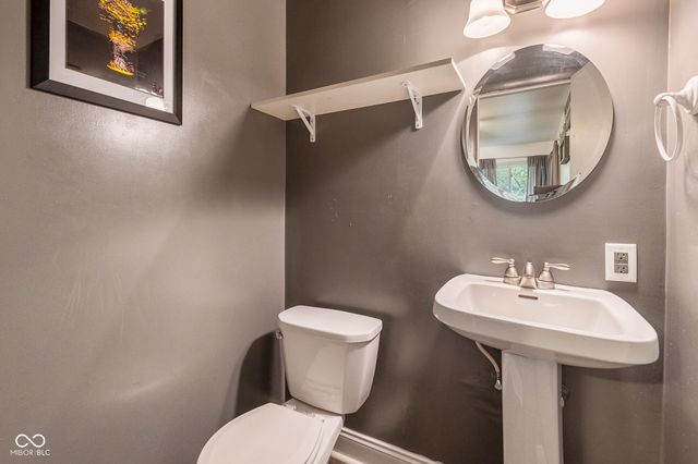 4949 Brehob, Indianapolis, IN 46217