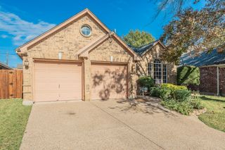 2305 Bridgeton Lane, Bedford, TX 76021