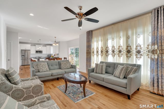 1168 Hartford Turnpike, North Haven, CT 06473
