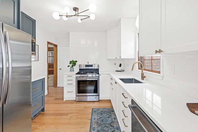 5520 Bryant Avenue S, Minneapolis, MN 55419