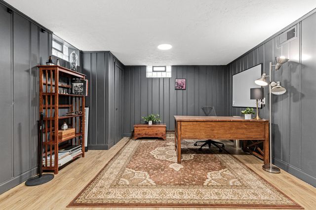 5520 Bryant Avenue S, Minneapolis, MN 55419