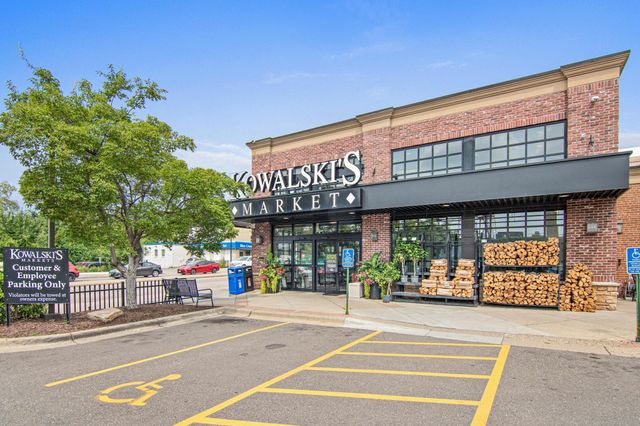 5520 Bryant Avenue S, Minneapolis, MN 55419