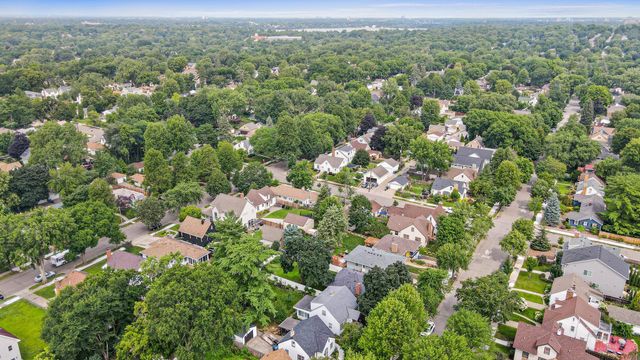 5520 Bryant Avenue S, Minneapolis, MN 55419