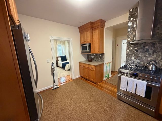 99 Fayerweather Street 99, Cambridge, MA 02138