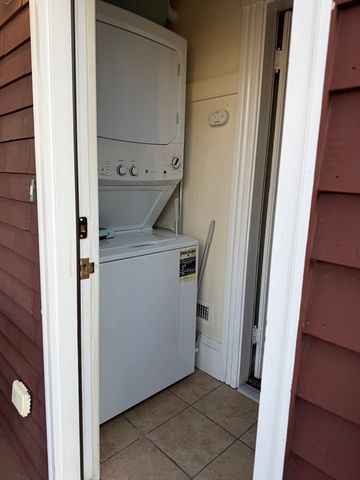 99 Fayerweather Street 99, Cambridge, MA 02138