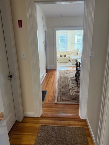 99 Fayerweather Street 99, Cambridge, MA 02138