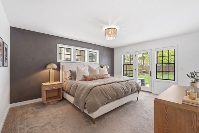 225 Broadway Avenue N, Wayzata, MN 55391