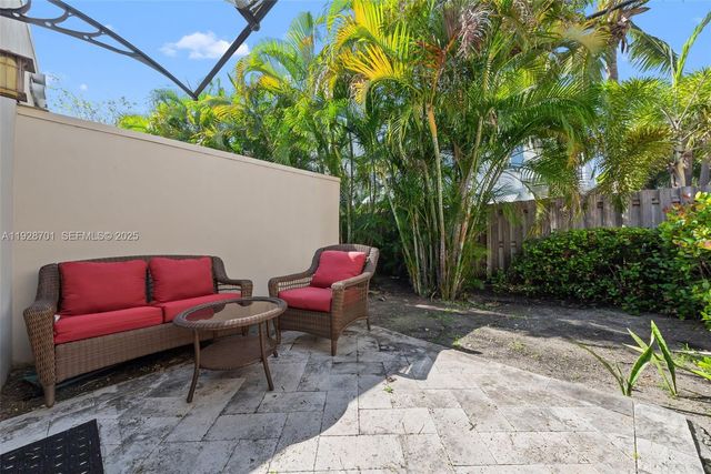 4213 Bougainvilla Dr 2, Lauderdale By The Sea, FL 33308