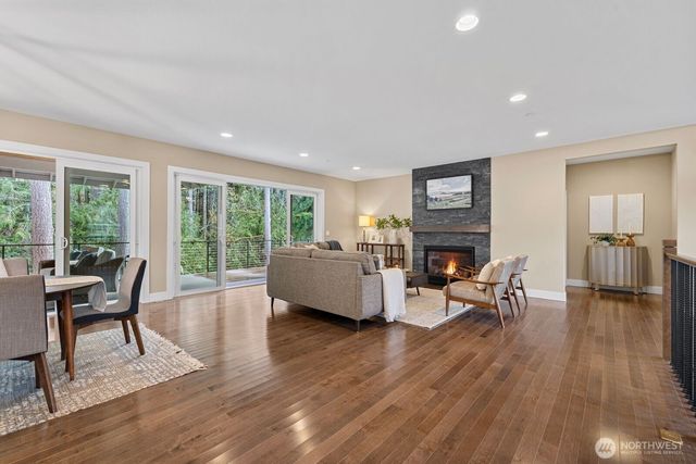 12009 SE 81st Lane, Newcastle, WA 98056