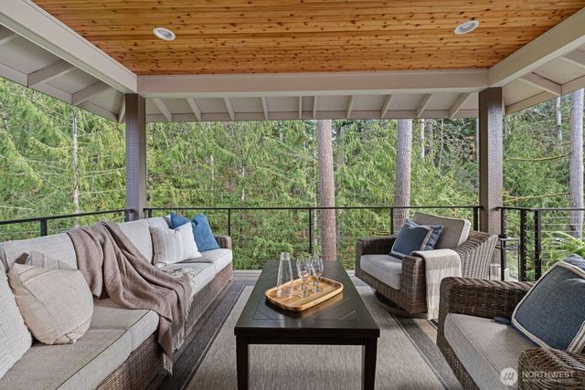 12009 SE 81st Lane, Newcastle, WA 98056