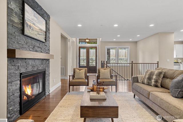 12009 SE 81st Lane, Newcastle, WA 98056