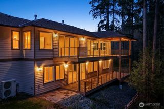 12009 SE 81st Lane, Newcastle, WA 98056