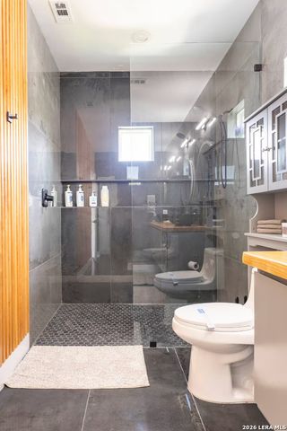 711 S Olive St Unit 101, San Antonio, TX 78203