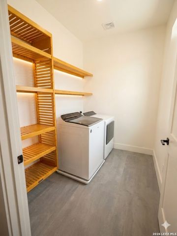 711 S Olive St Unit 101, San Antonio, TX 78203