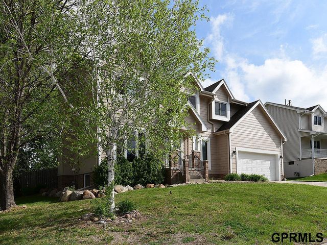 16130 Parker Street, Omaha, NE 68118