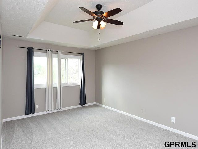 16130 Parker Street, Omaha, NE 68118
