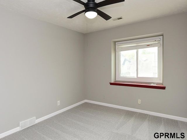 16130 Parker Street, Omaha, NE 68118