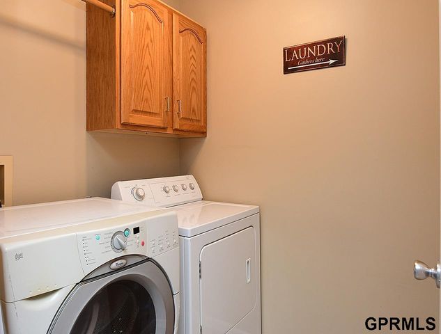 16130 Parker Street, Omaha, NE 68118