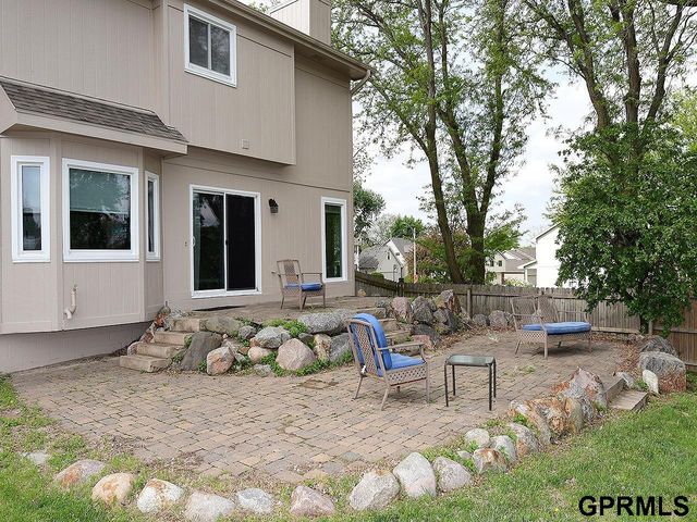 16130 Parker Street, Omaha, NE 68118