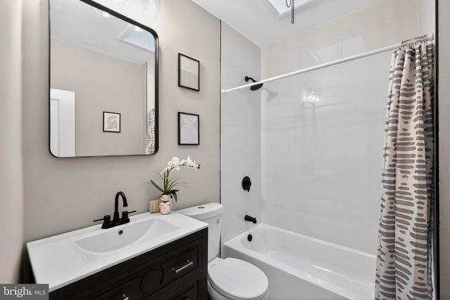 6108 WEBSTER ST, Philadelphia, PA 19143