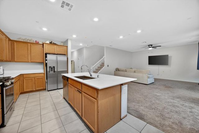73 Pilato Dr, Stockton, CA 95209