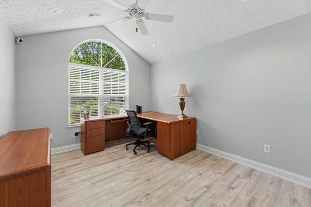 6366 Mission Hills Place, Westerville, OH 43082