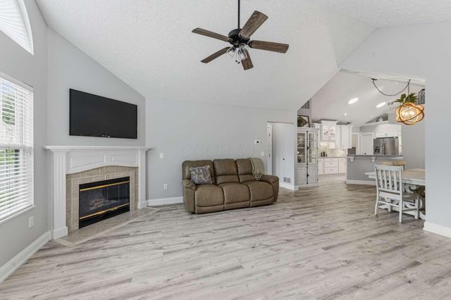6366 Mission Hills Place, Westerville, OH 43082