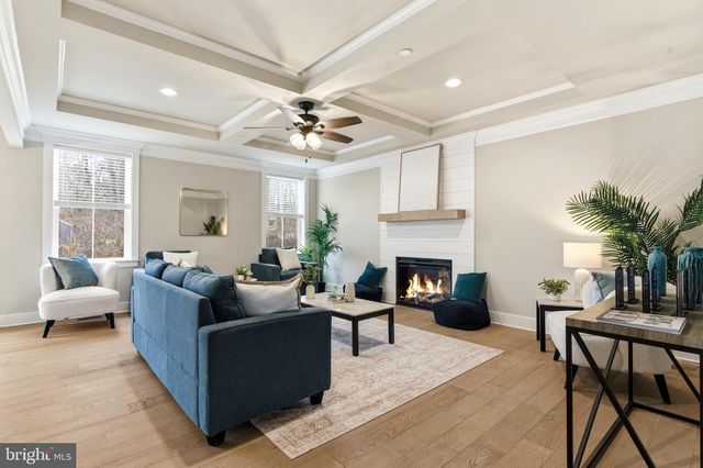 2034 WILLIAM AVE, Essex, MD 21221