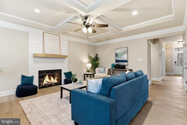 2034 WILLIAM AVE, Essex, MD 21221